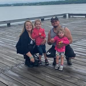 Meet your Posher, Roxanne